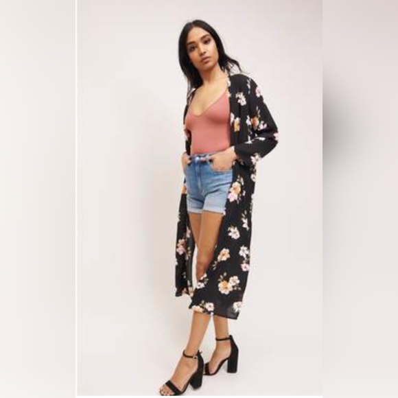 Maxi Kimono Black W/ Pink Floral - Picture 9 of 10